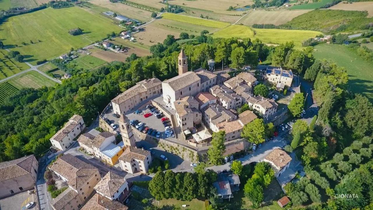 Valle Del Metauro Country House Montemaggiore al Metauro Dış mekan fotoğraf